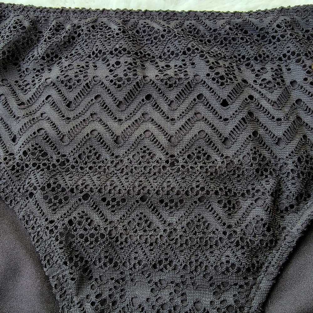 CATALINA ♡ NWT Gorgeous Black Eyelet Lace Bikini Swim Bottoms L 12-14 - Picture 12 of 13